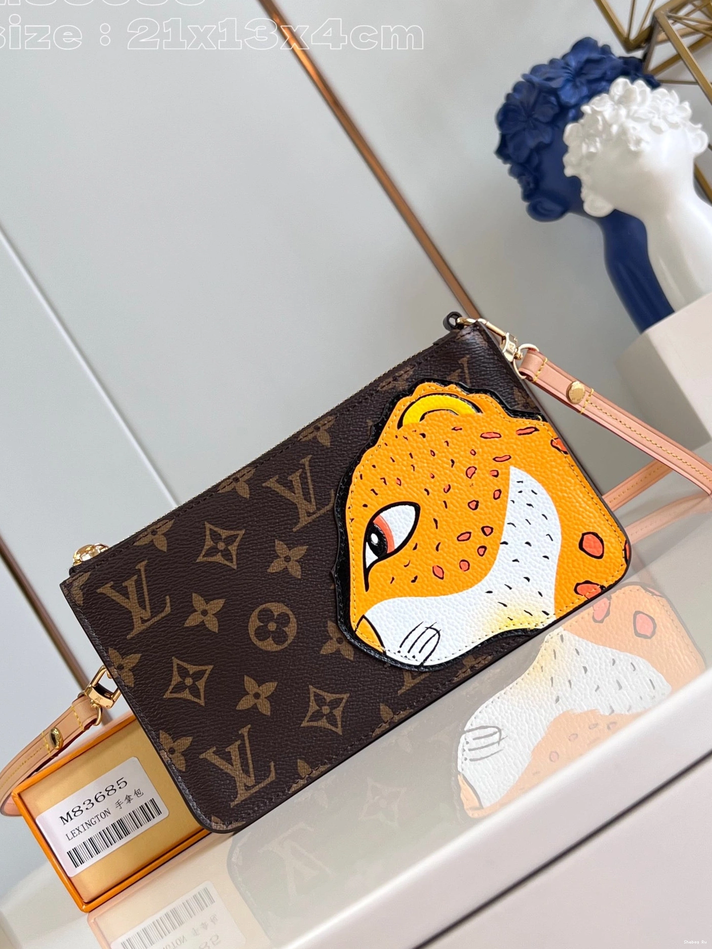 Pouch-21.5*13*4.5CM Lexington VUITTON LOUIS 0718